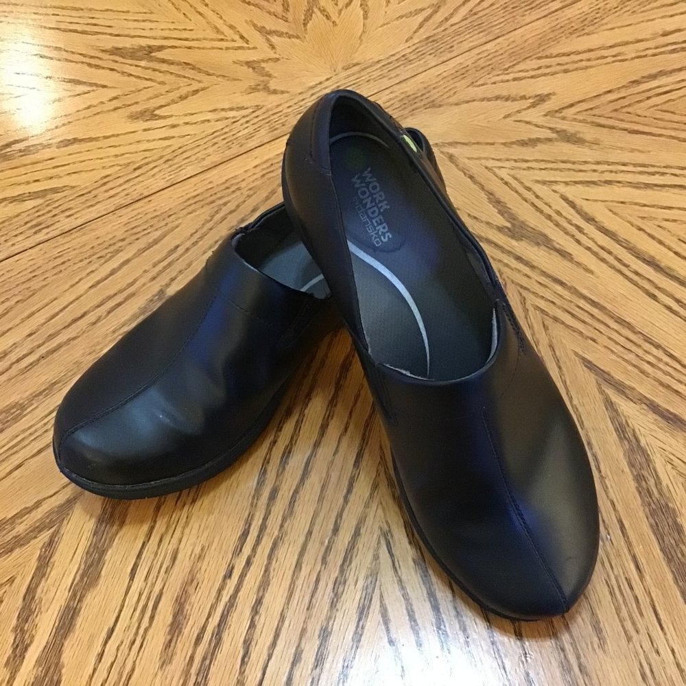 DANSKO  WOMENS   LEATHER 8.5